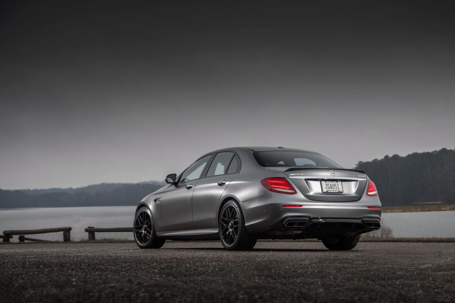  Mercedes-AMG E63 S 4Matic+ (W213) 2017 года  (NA) (фото 30 из 40)